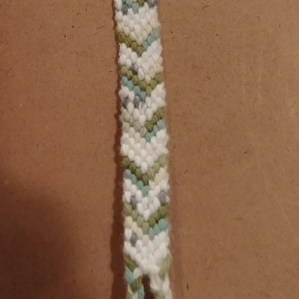 Handmade bracelets - Picture 3 of 5